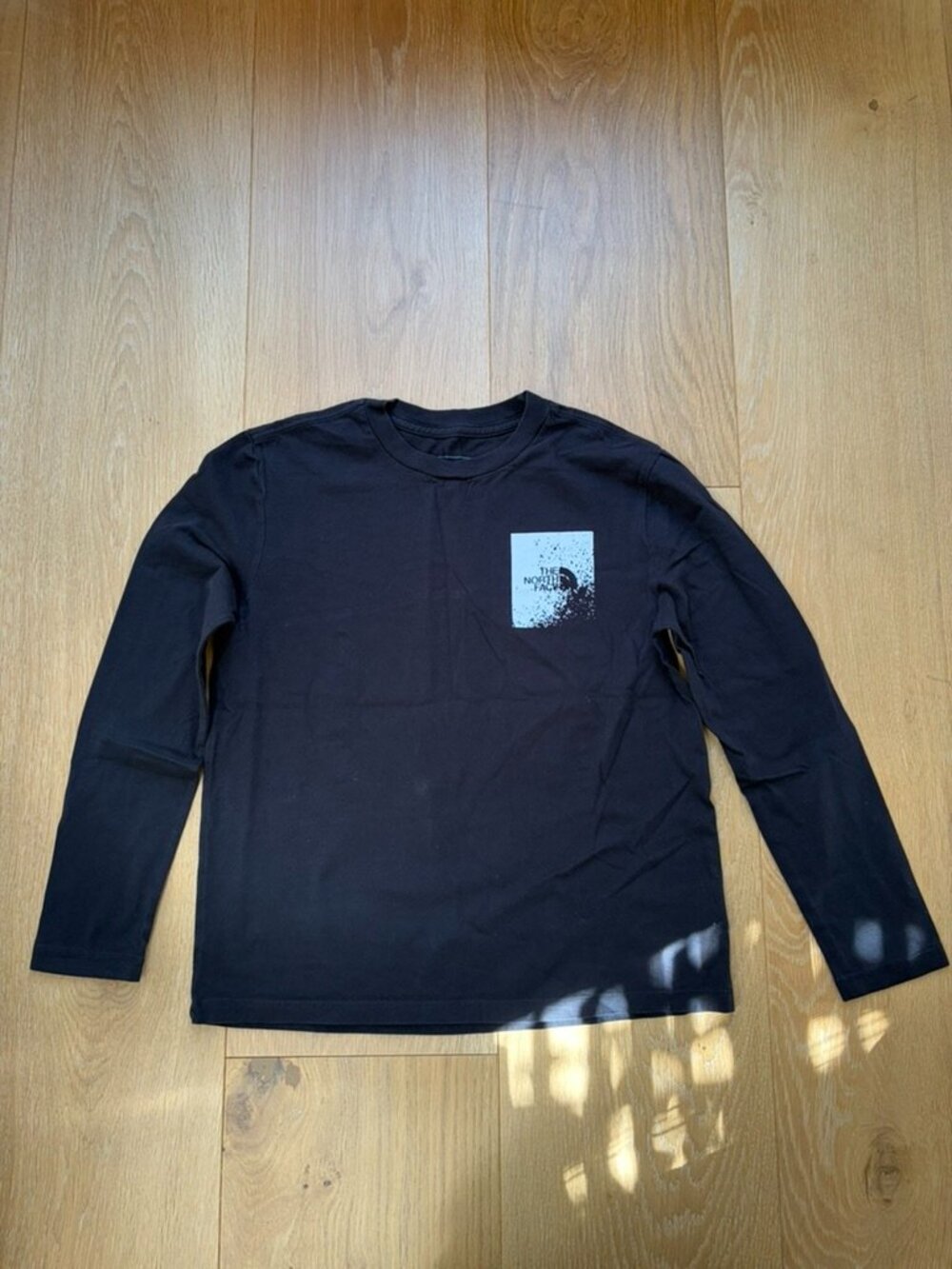 The North Face Boys Long-Sleeve T-Shirt - Size: Youth L - EUC (Only Worn Once)